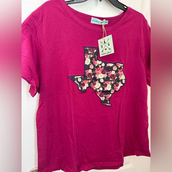 SOUTHERN GRACE TEXAS SHIRT. FLORAL EMBROIDERED TEXAS STATE SHAPE. NEW WITH TAGS - Picture 6 of 7